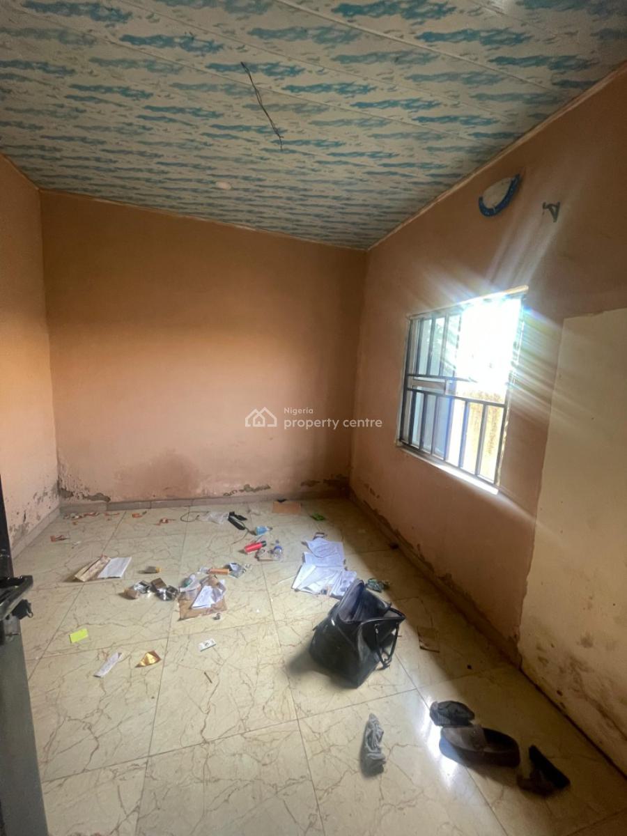 Spacious 1 Bedroom Flat, Fatima Estate, Mararaba, Abuja, Flat / Apartment for Rent
