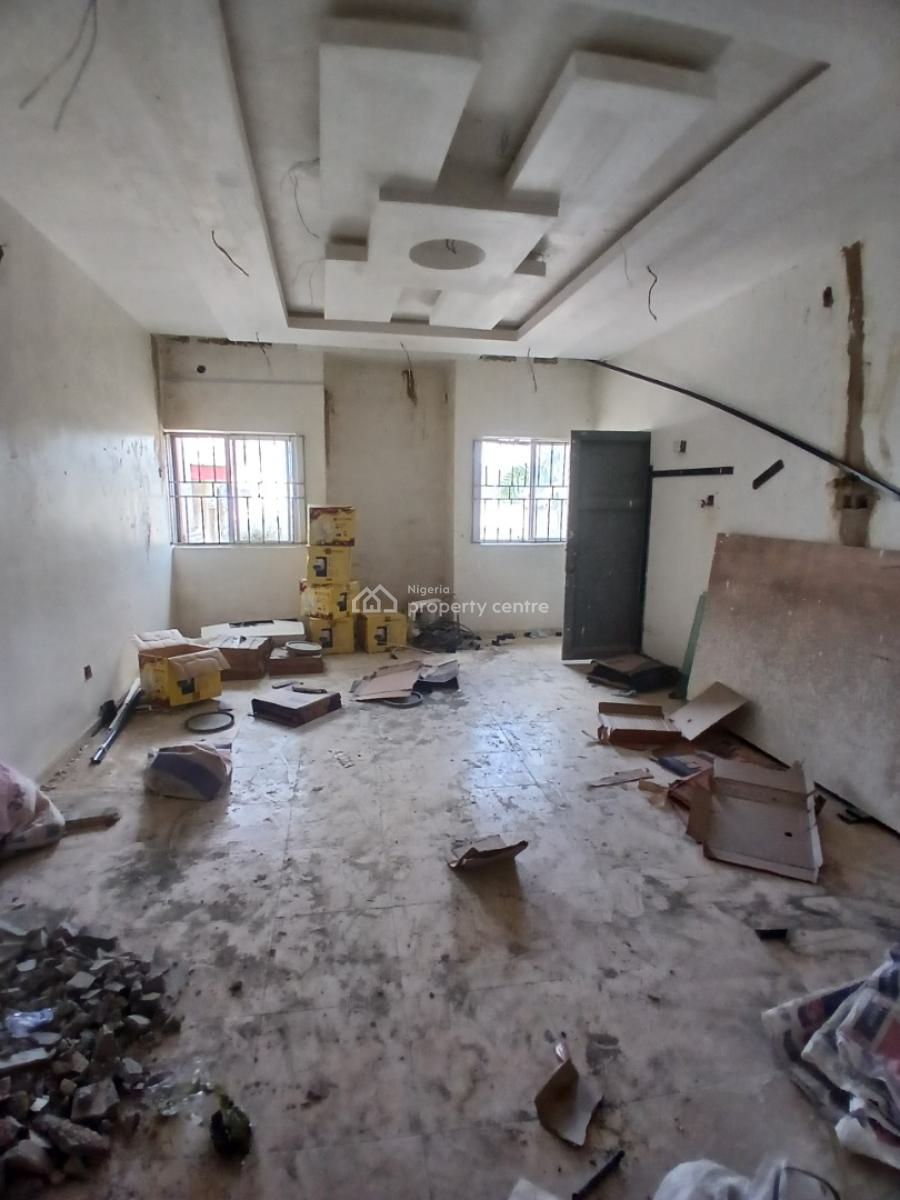 Newly Renovated 3 Bedrooms Flat, Garki, Abuja, Flat / Apartment for Rent