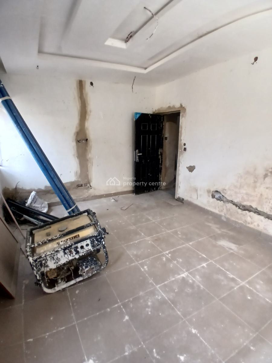 Newly Renovated 3 Bedrooms Flat, Garki, Abuja, Flat / Apartment for Rent