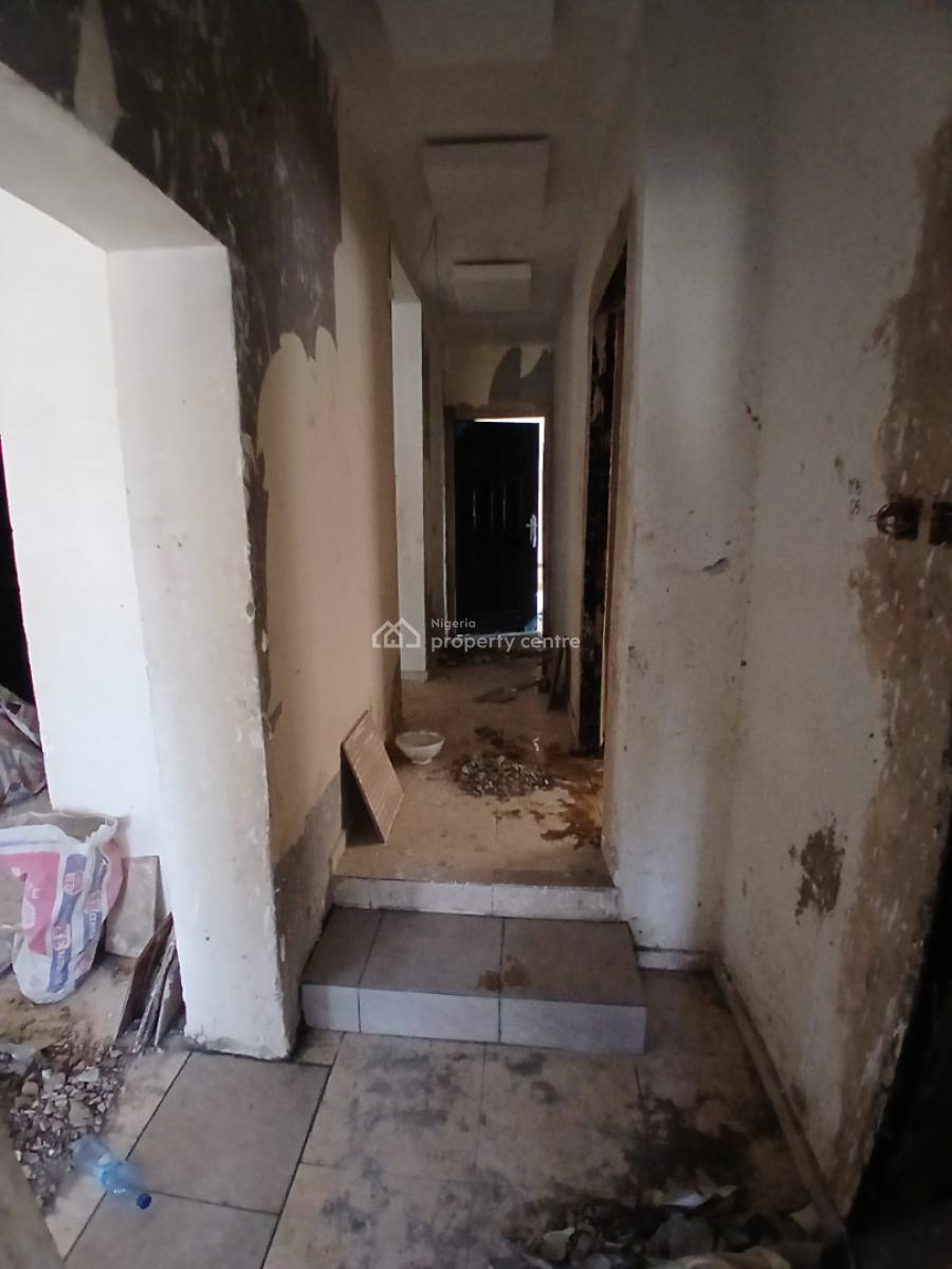 Newly Renovated 3 Bedrooms Flat, Garki, Abuja, Flat / Apartment for Rent