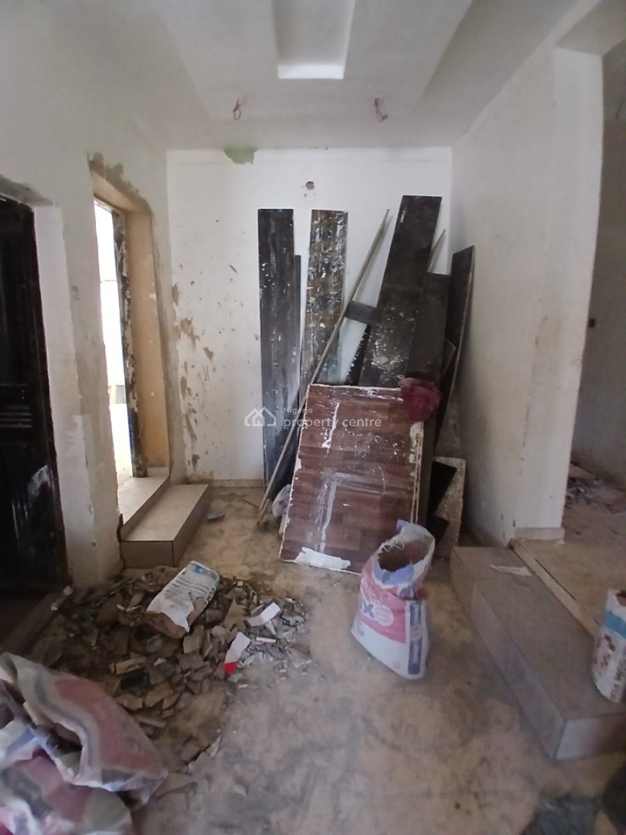 Newly Renovated 3 Bedrooms Flat, Garki, Abuja, Flat / Apartment for Rent