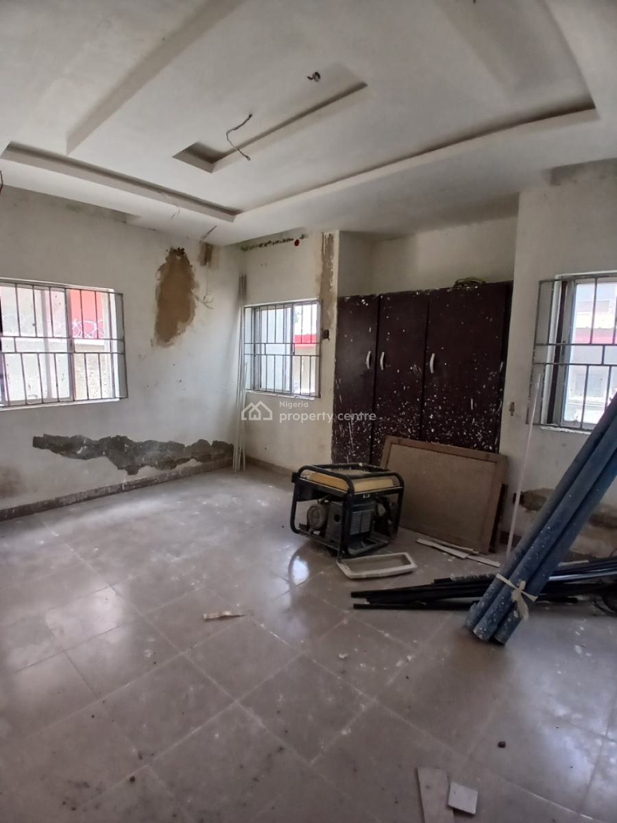 Newly Renovated 3 Bedrooms Flat, Garki, Abuja, Flat / Apartment for Rent