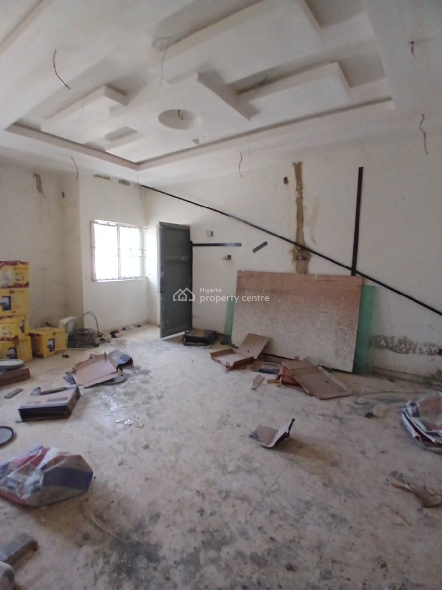 Newly Renovated 3 Bedrooms Flat, Garki, Abuja, Flat / Apartment for Rent