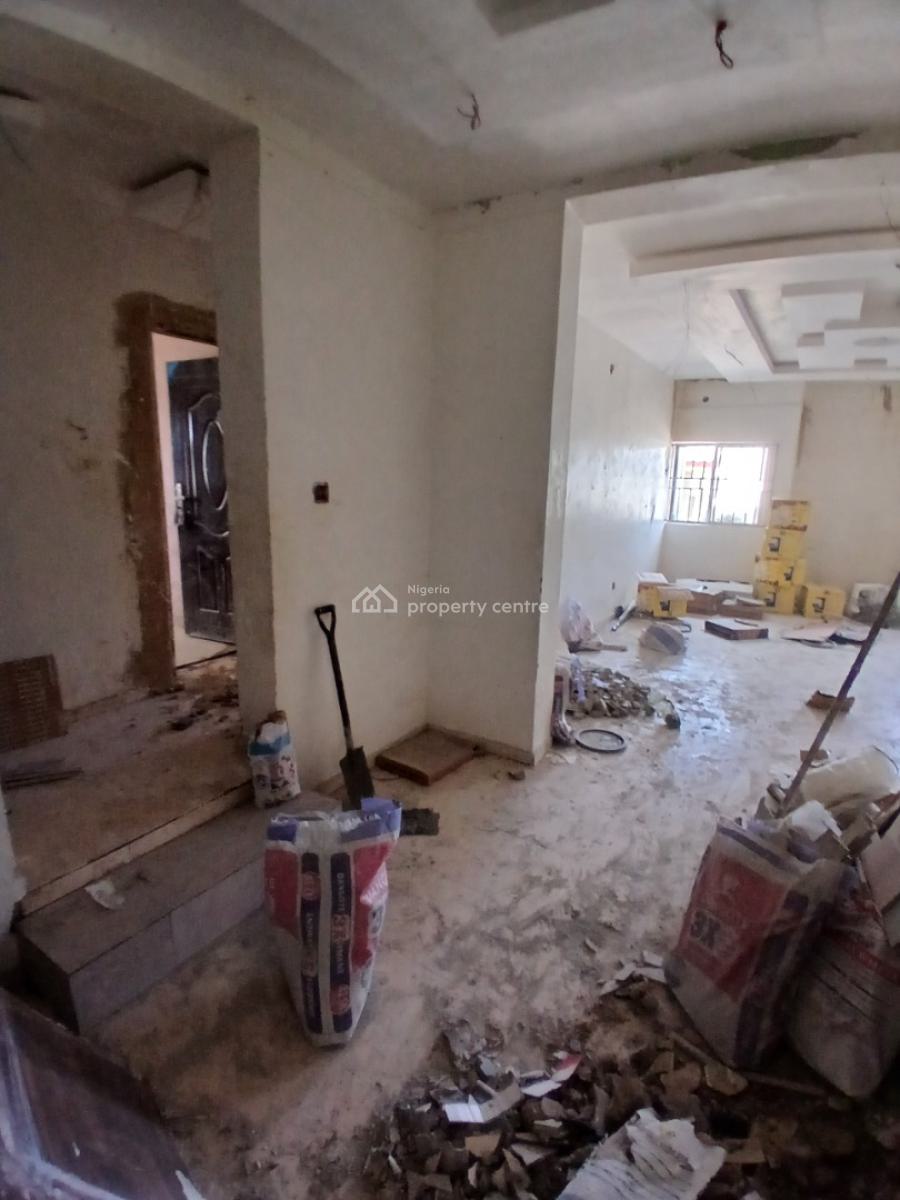 Newly Renovated 3 Bedrooms Flat, Garki, Abuja, Flat / Apartment for Rent