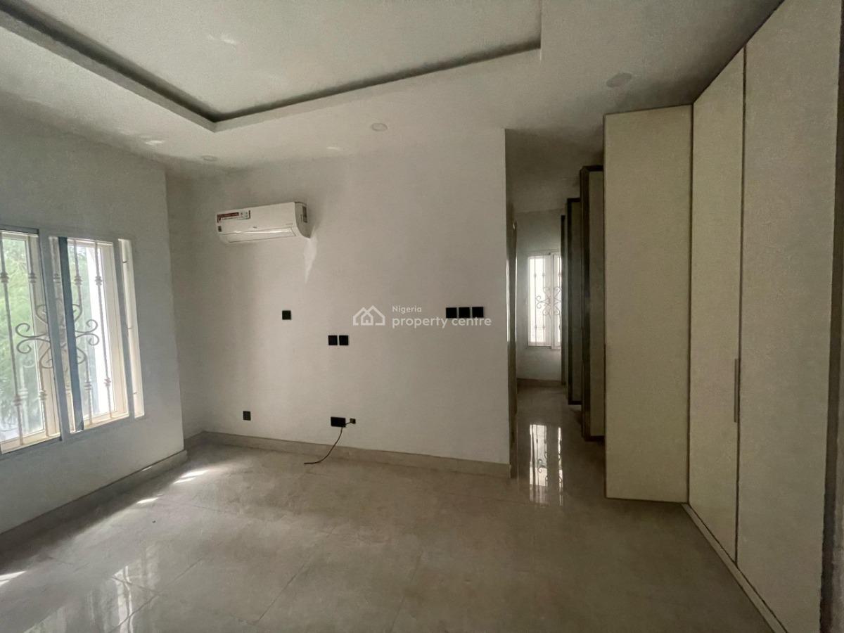 Spacious 4 Bedroom Flat (for Office Use Only), Victoria Island (vi), Lagos, Commercial Property for Rent