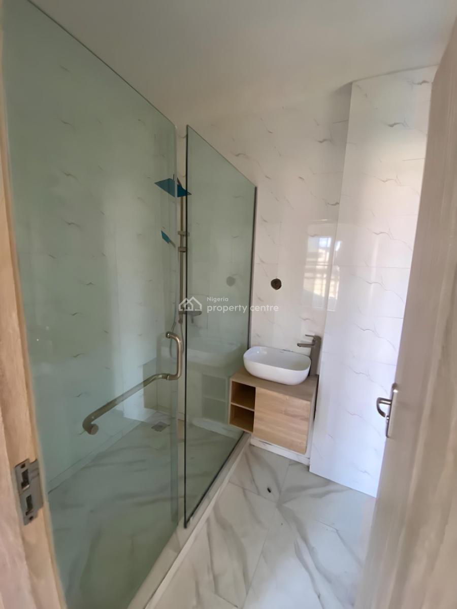 Luxurious 3 Bedrooms Apartment with Bq, Chevron, Lekki, Lagos, House for Sale