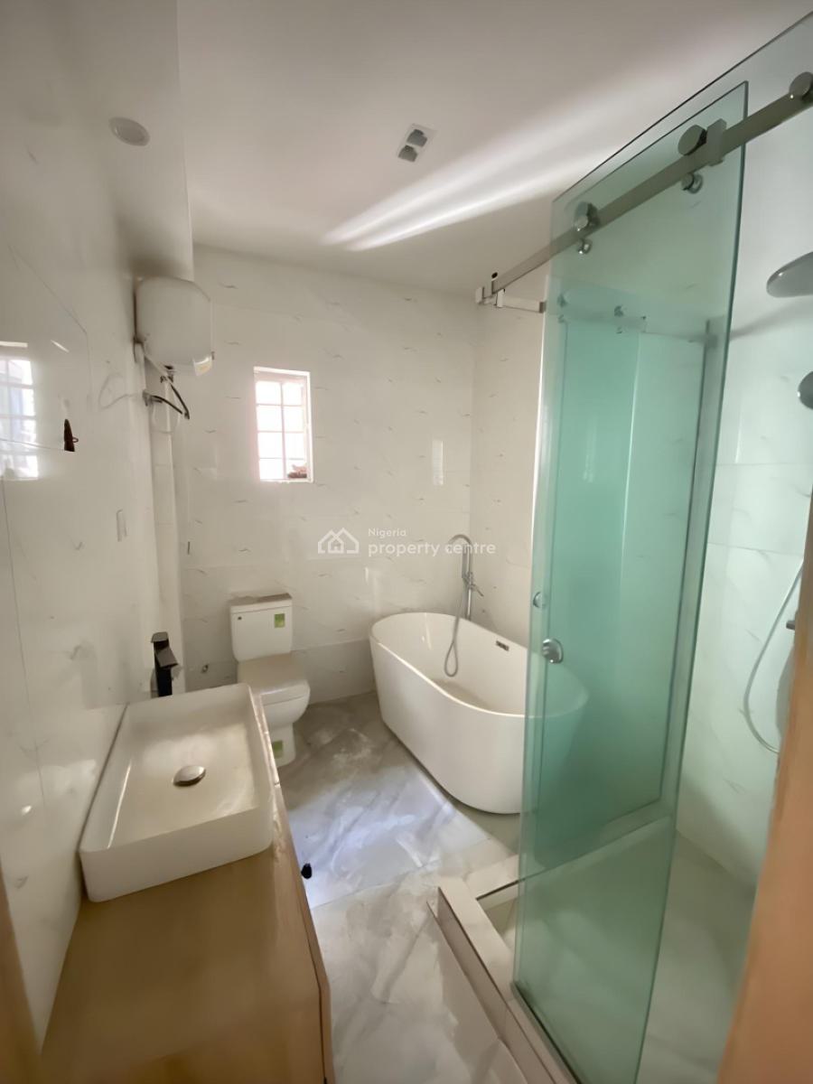 Luxurious 3 Bedrooms Apartment with Bq, Chevron, Lekki, Lagos, House for Sale