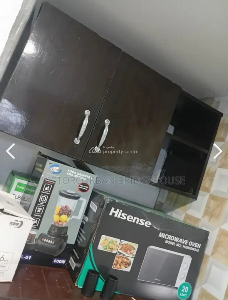 One Bedroom Apartment for Air B and B, Gra Phase 2, Magodo, Lagos, Mini Flat (room and Parlour) Short Let