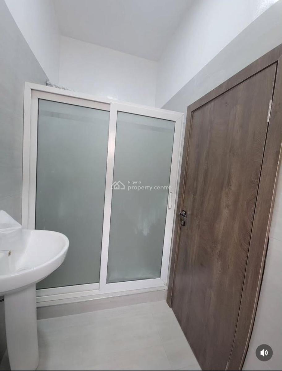Luxury 2 Bedroom Apartment, Lekki Phase 1, Lekki, Lagos, Flat / Apartment for Rent