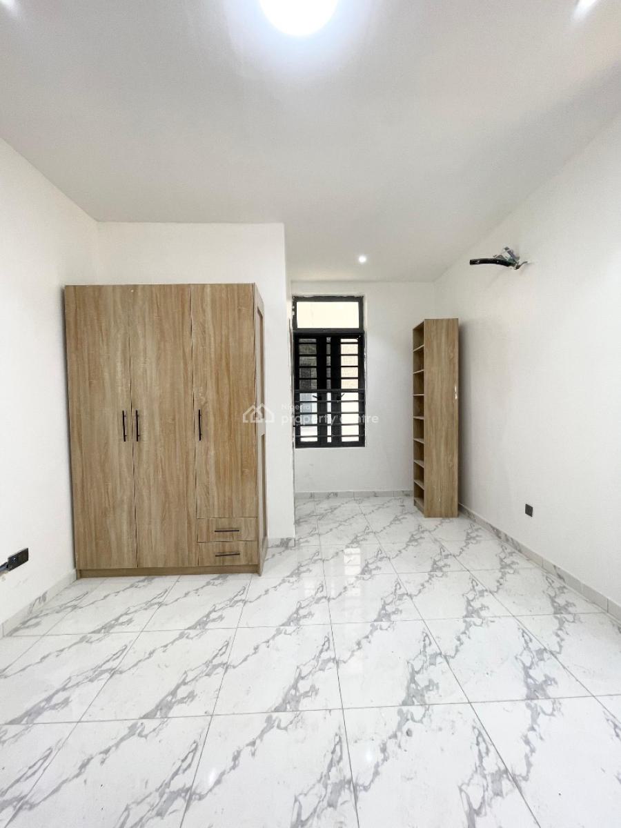 Luxury 2bedroom Apartment, 2nd Tollgate, Lekki, Lagos, Flat / Apartment for Sale