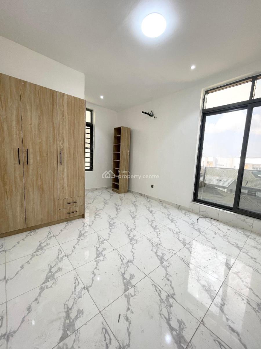 Luxury 2bedroom Apartment, 2nd Tollgate, Lekki, Lagos, Flat / Apartment for Sale