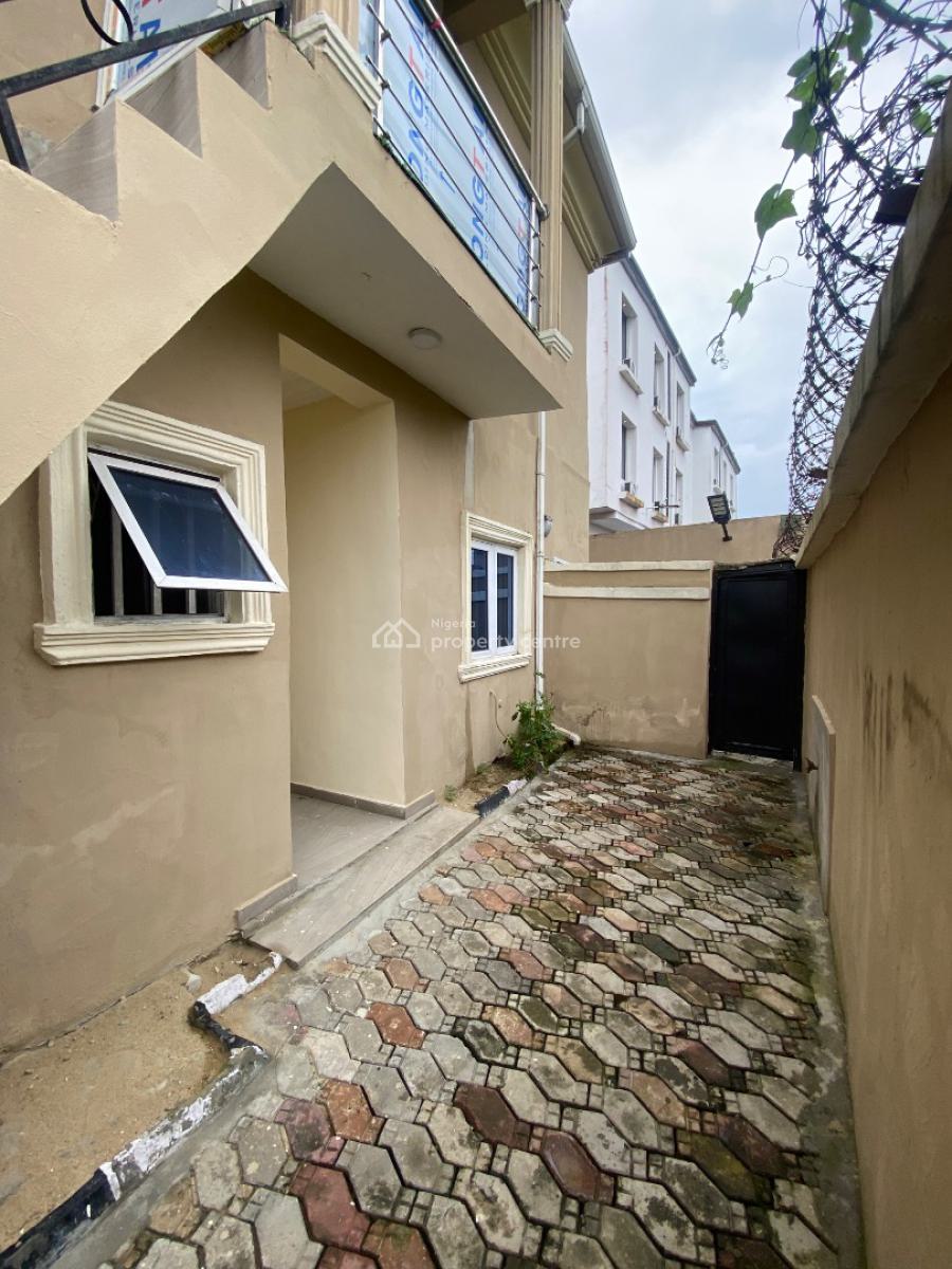 Premium 3 Bedroom Apartment, Thomas Estate, Ajiwe, Ajah, Lagos, Flat / Apartment for Rent