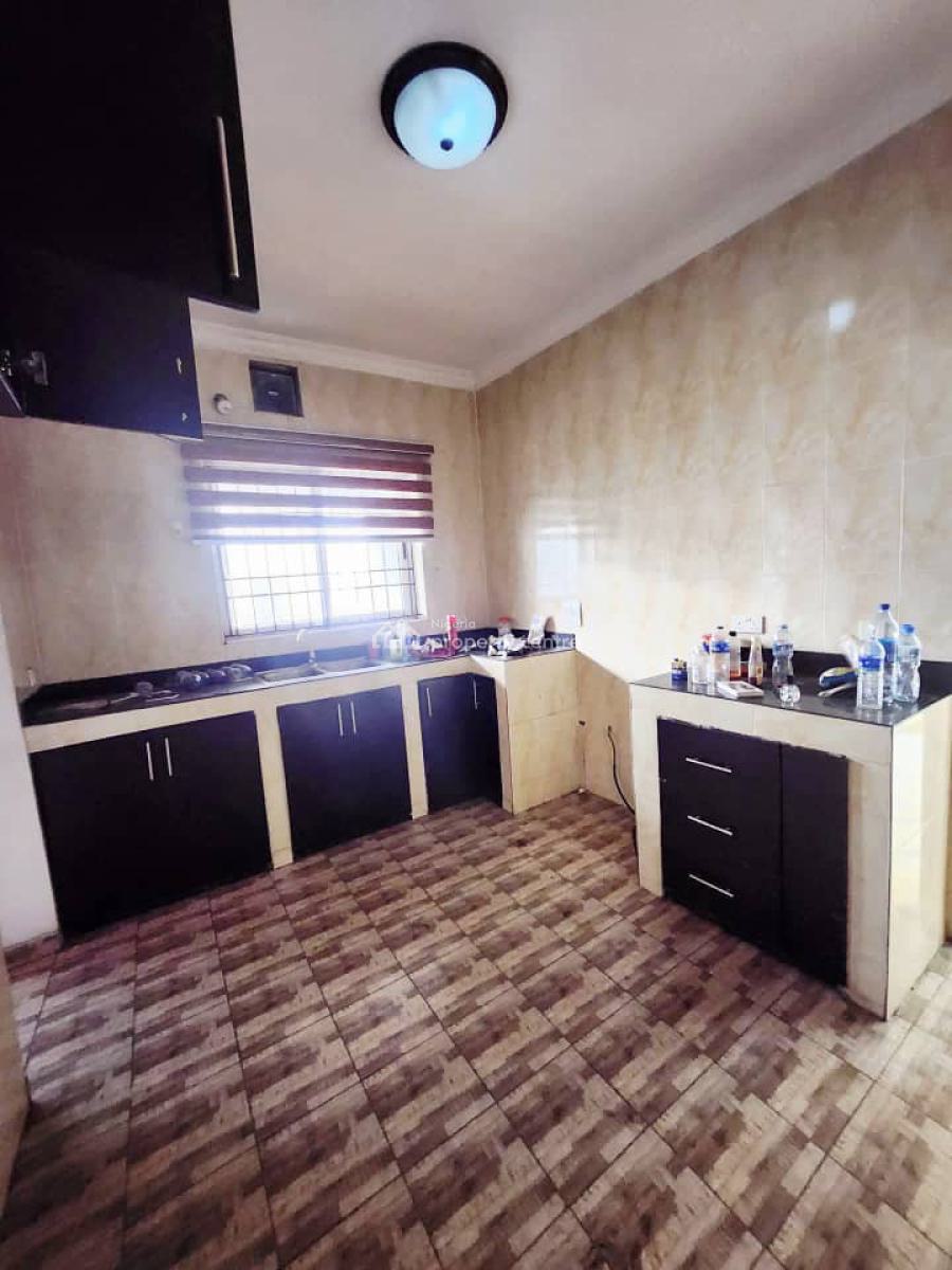 Spacious 2-bedroom Apartment, Ikate Elegushi, Lekki, Lagos, Flat / Apartment for Rent