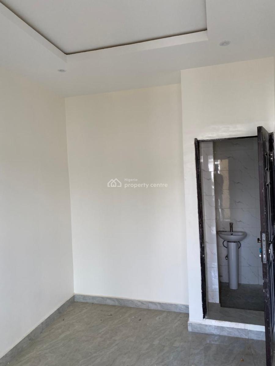 Smartly Finished 3 Bedroom Flat, Jahi, Abuja, House for Sale