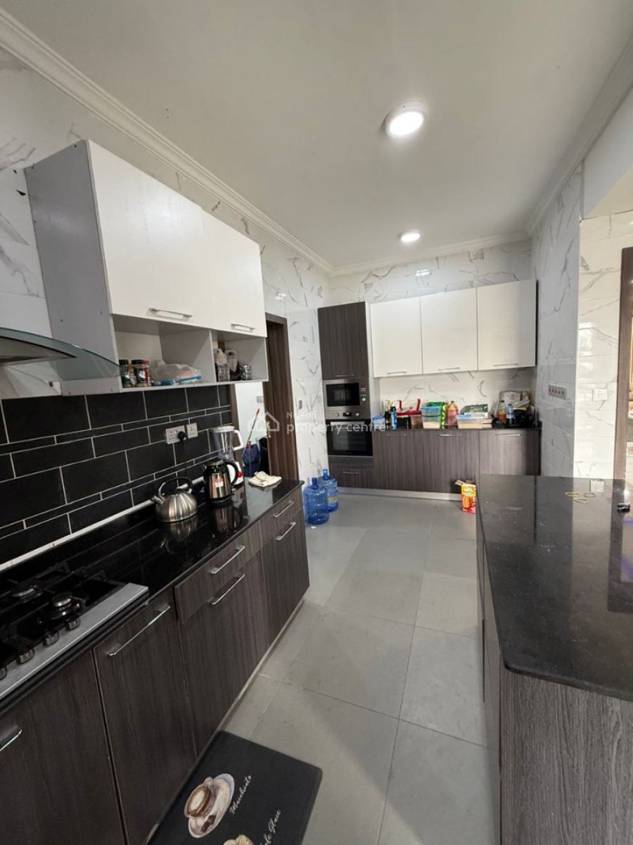 3-bedroom Flat + Bq, Victoria Island (vi), Lagos, Flat / Apartment for Rent