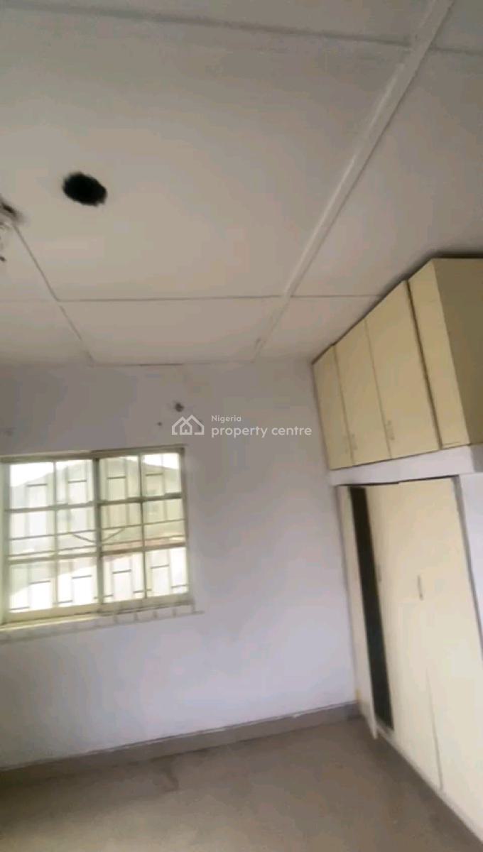 Standard and Spacious 2 Bedroom Flat, Soluyi, Gbagada, Lagos, Flat / Apartment for Rent