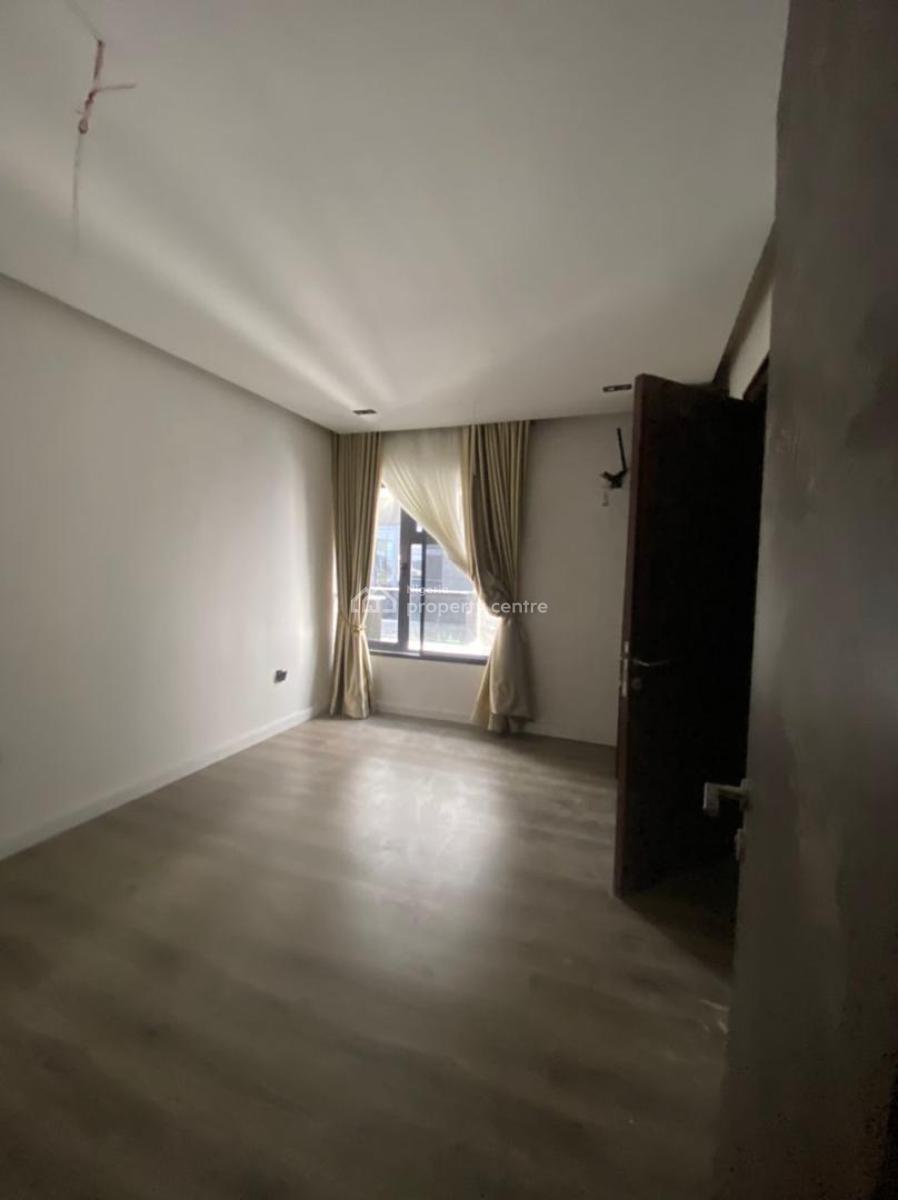 Spacious Massive Luxury 2 Bedroom Flat Apartment, Lekki Phase 1, Lekki, Lagos, Flat / Apartment for Rent