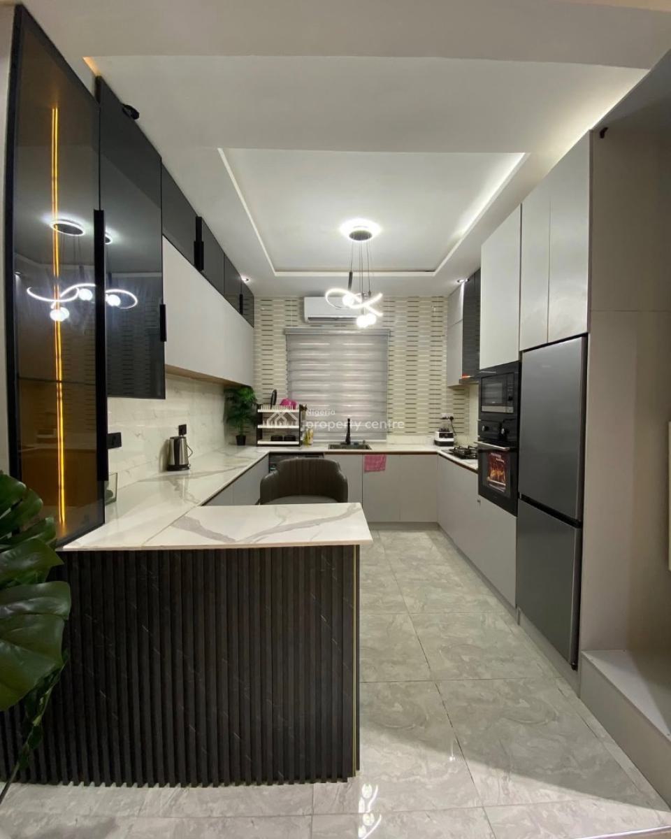 2 Bedroom Furnished Apartment, Ikate, Lekki, Lagos, Flat / Apartment for Sale