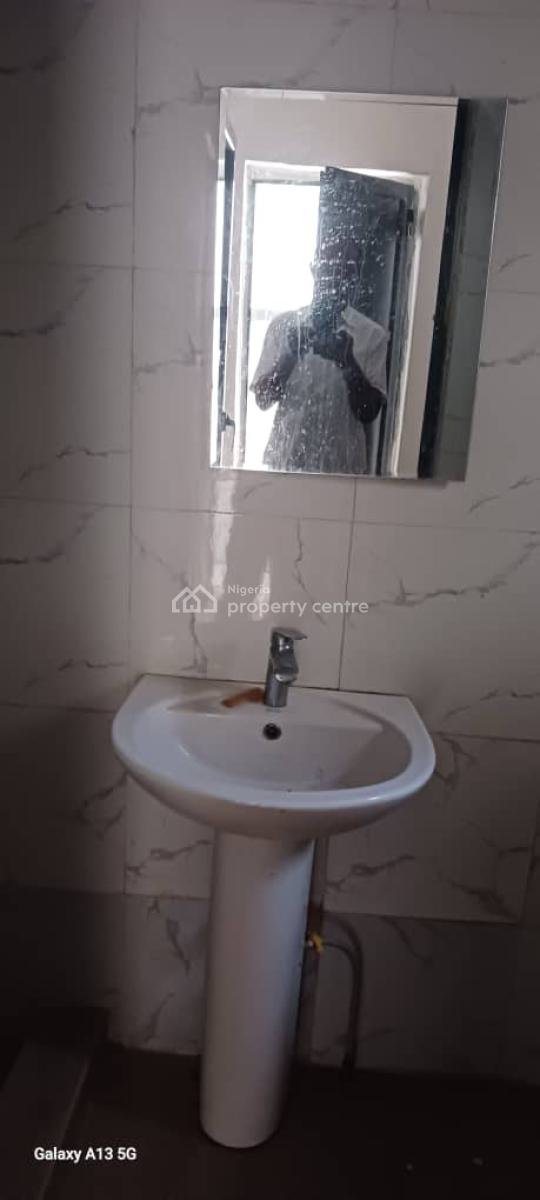 a Room Self Contain, Ologolo, Jakande, Lekki, Lagos, Self Contain (single Rooms) for Rent