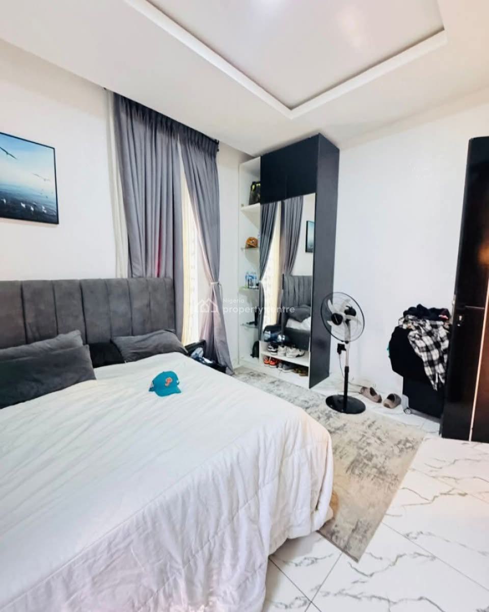 Spacious 2-bedroom Apartment, Orchid Road, Lekki, Lagos, Flat / Apartment for Sale