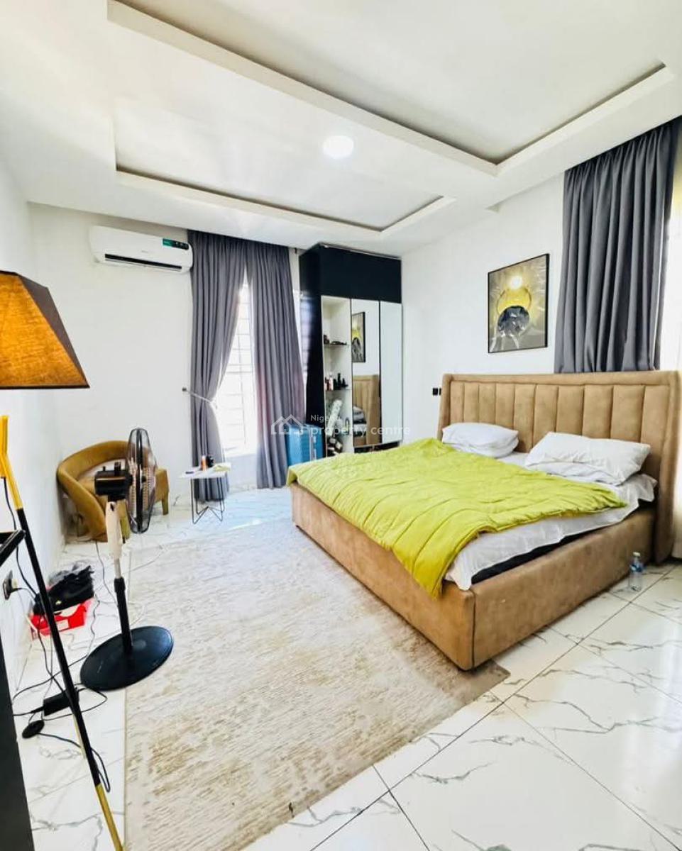 Spacious 2-bedroom Apartment, Orchid Road, Lekki, Lagos, Flat / Apartment for Sale