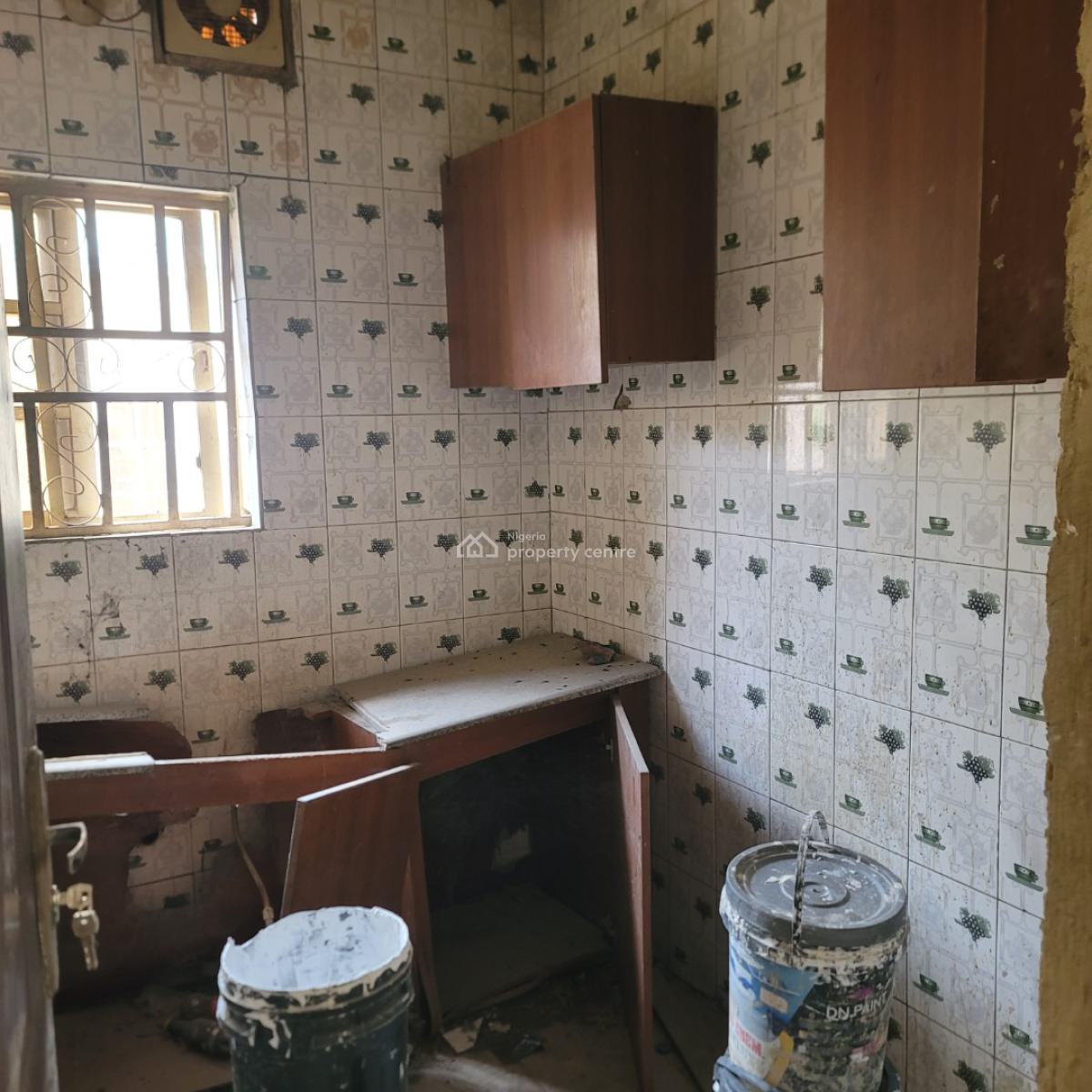 1 Bedroom Apartment, Phillip Shaibu Crescent, Wuye, Abuja, Mini Flat (room and Parlour) for Rent