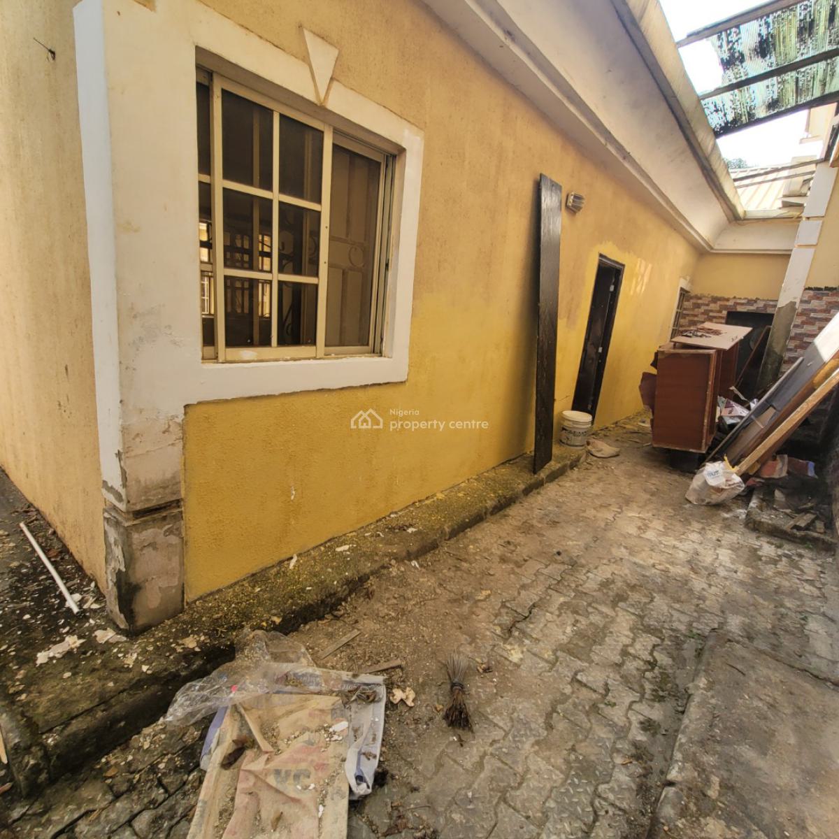 1 Bedroom Apartment, Phillip Shaibu Crescent, Wuye, Abuja, Mini Flat (room and Parlour) for Rent