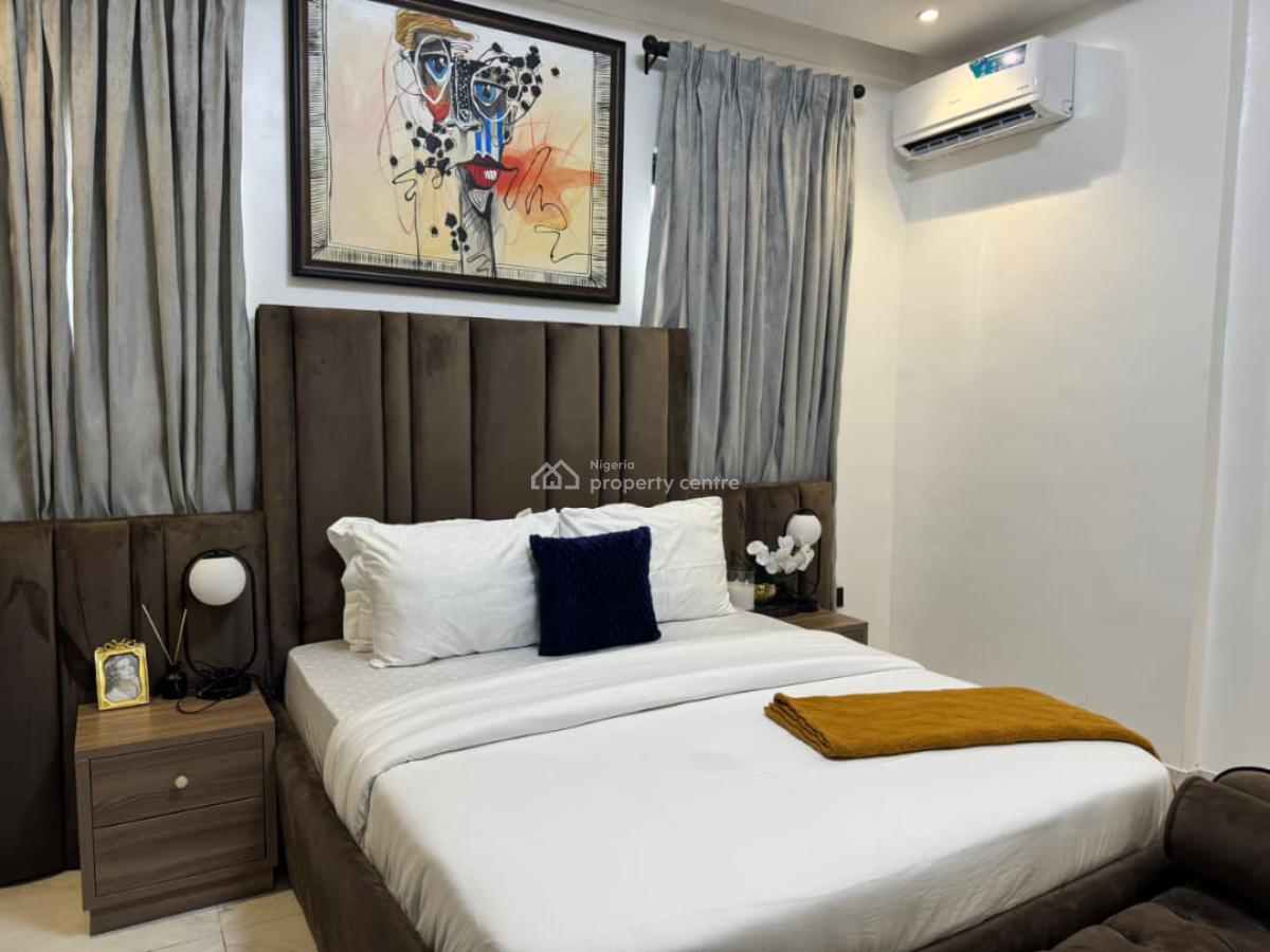 Smart 2 Bedroom Apartment with Swimming Pool and Ps5, Lekki Phase 1, Lekki, Lagos, Flat / Apartment Short Let