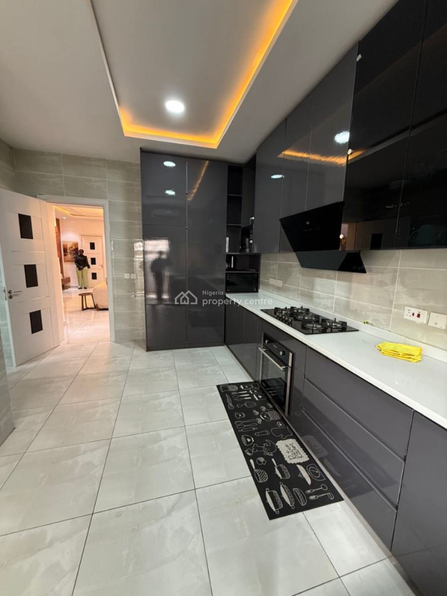 4-bedroom Terrace, Victoria Island (vi), Lagos, House for Sale