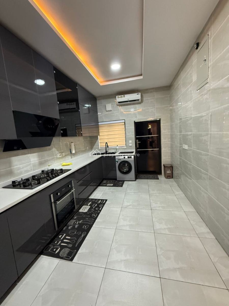 4-bedroom Terrace, Victoria Island (vi), Lagos, House for Sale