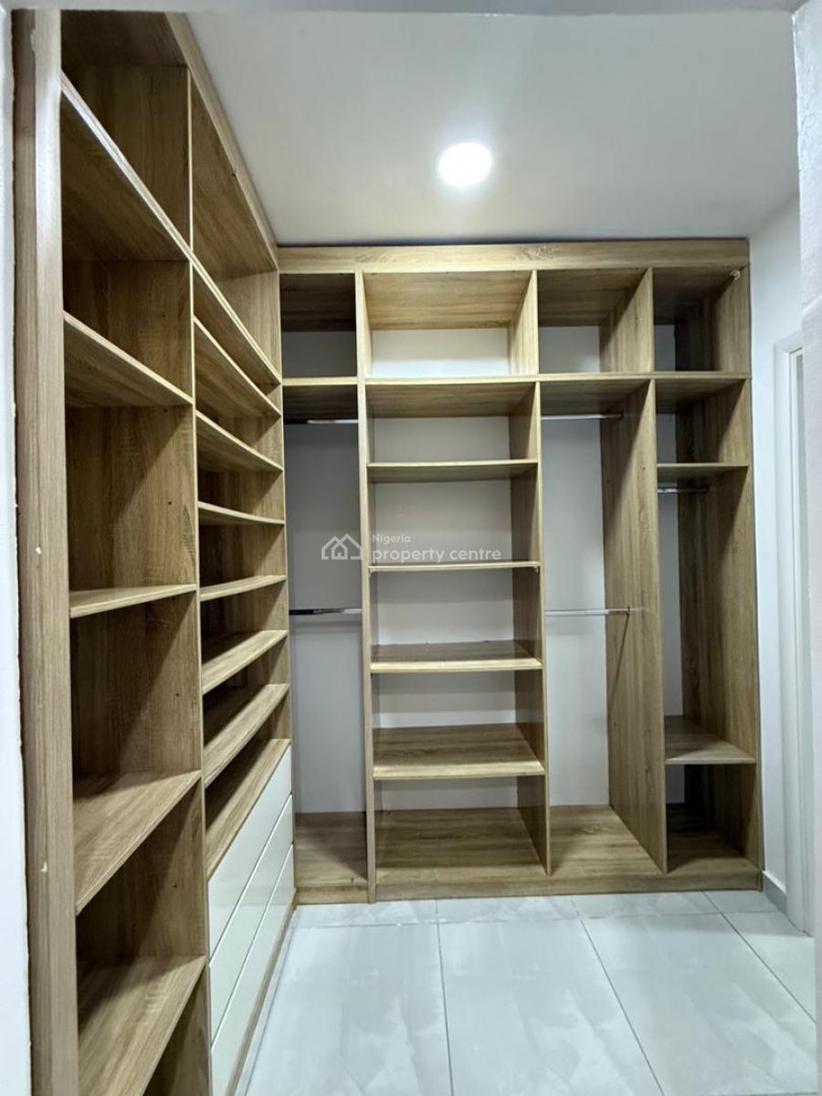 4-bedroom Terrace, Victoria Island (vi), Lagos, House for Sale