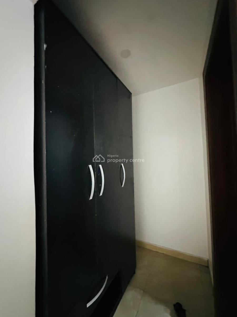 Neatly Built 4 Bedroom Terrace Duplex with Bq, Swimming Pool and Gym, Lekki Phase 1, Lekki, Lagos, Terraced Duplex for Rent