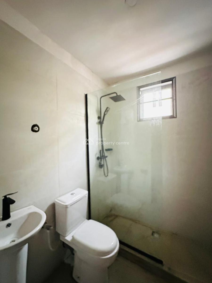 Neatly Built 4 Bedroom Terrace Duplex with Bq, Swimming Pool and Gym, Lekki Phase 1, Lekki, Lagos, Terraced Duplex for Rent