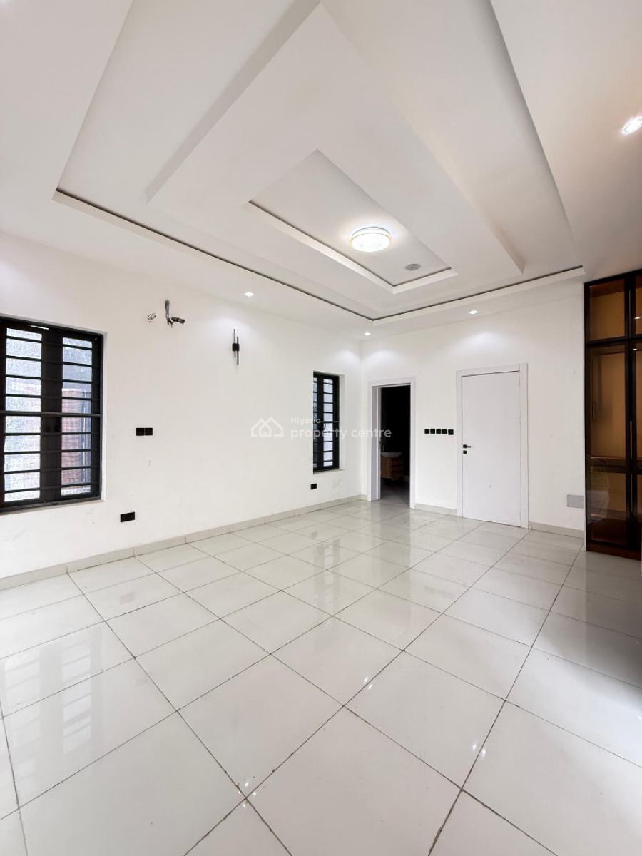 Elegant 5bedroom Fully Detached Duplex with Pool and Bq., Chevron, Lekki, Lagos, Detached Duplex for Sale