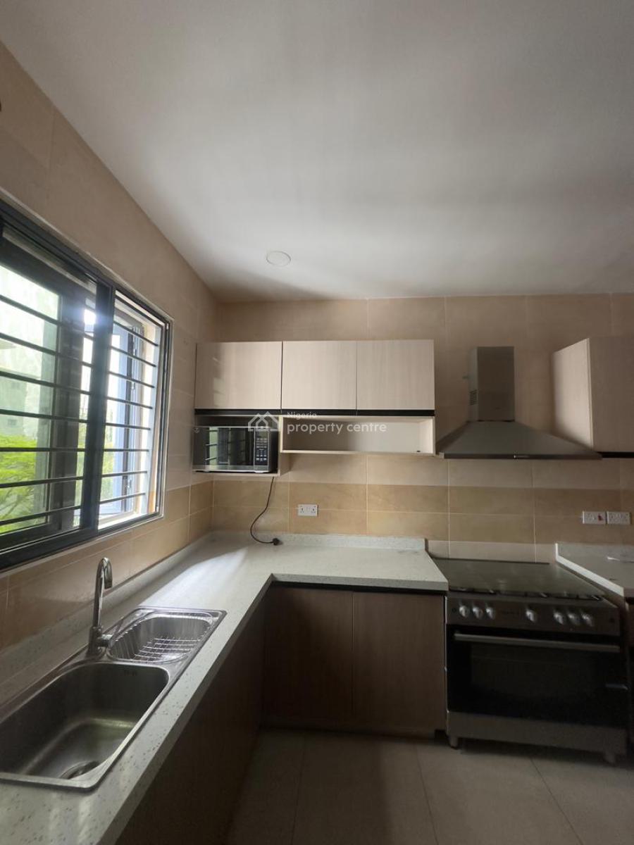 Nicely Built 3 Bedroom Apartment with Bq, Ikoyi, Lagos, Flat / Apartment for Rent