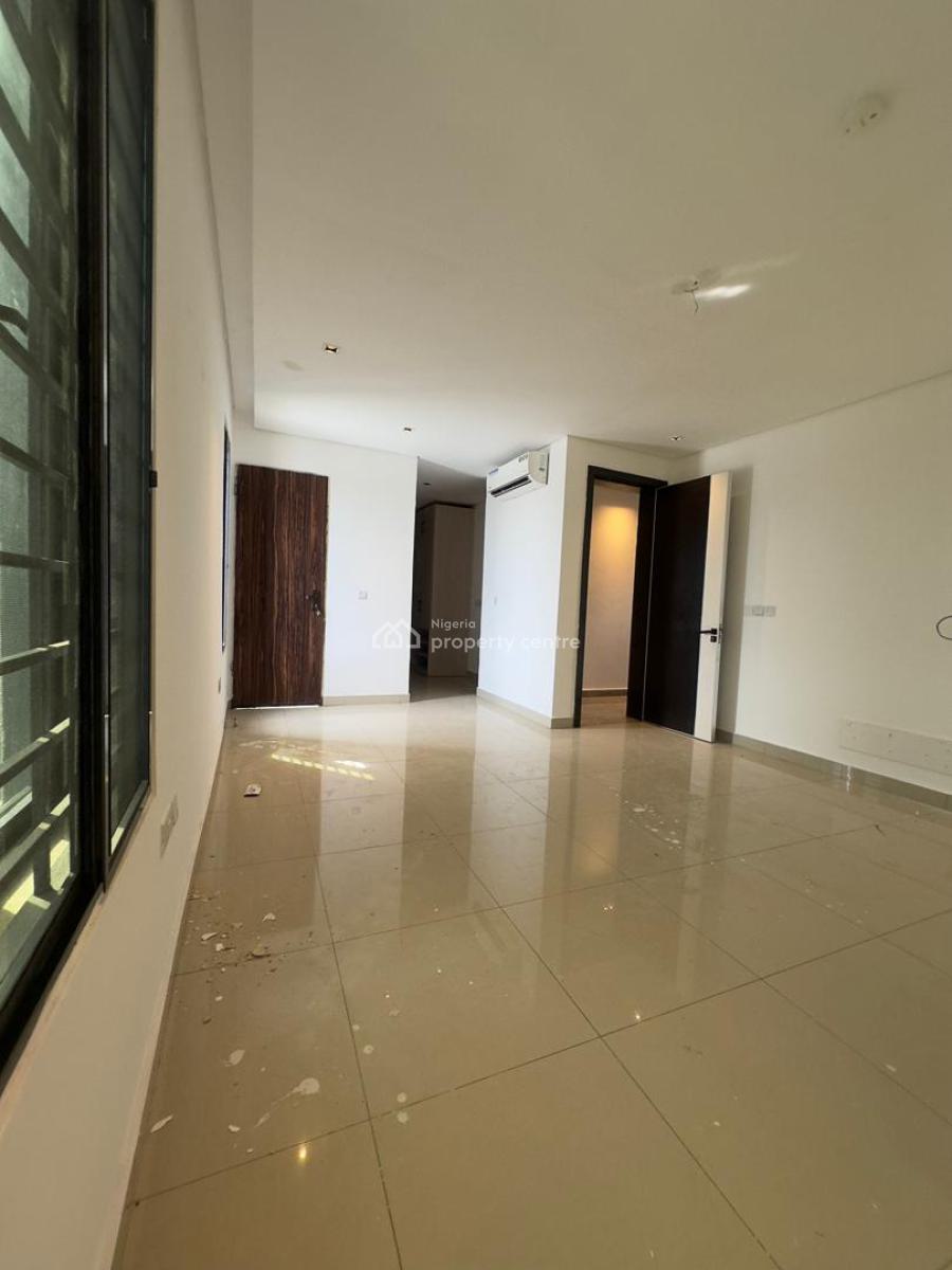Nicely Built 3 Bedroom Apartment with Bq, Ikoyi, Lagos, Flat / Apartment for Rent