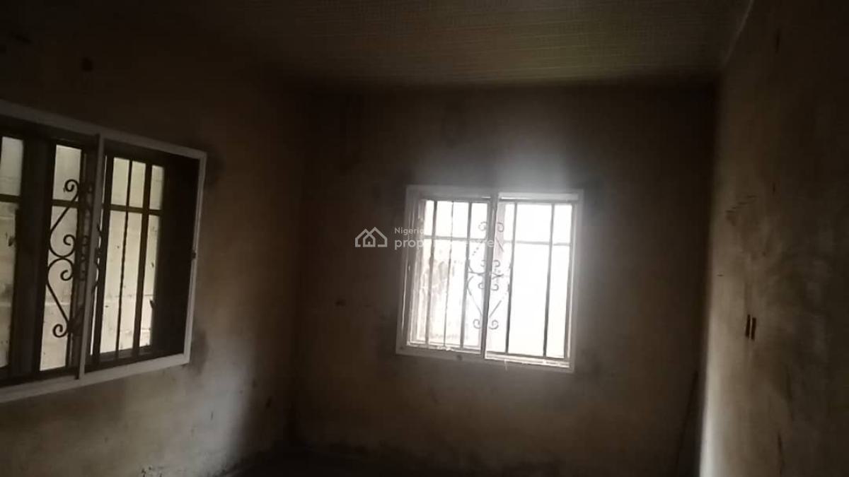 Nicely Built 3 Bedroom  Bungalow, Mowe Town, Ogun, Detached Bungalow for Sale