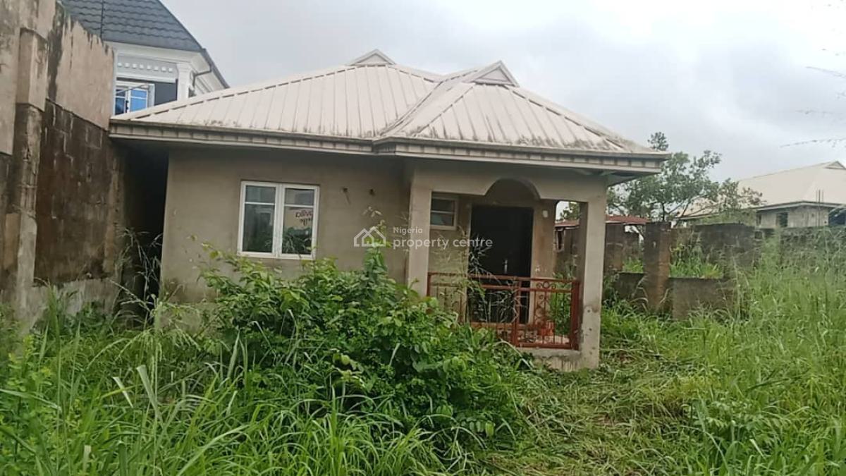 Nicely Built 3 Bedroom  Bungalow, Mowe Town, Ogun, Detached Bungalow for Sale