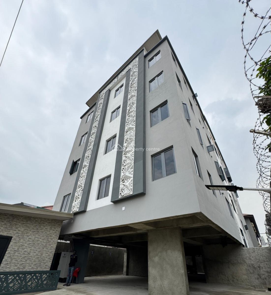 Very Spacious Lovely 3 Bedroom Apartment with Bq & Elevator, Yaba, Lagos, Flat / Apartment for Sale