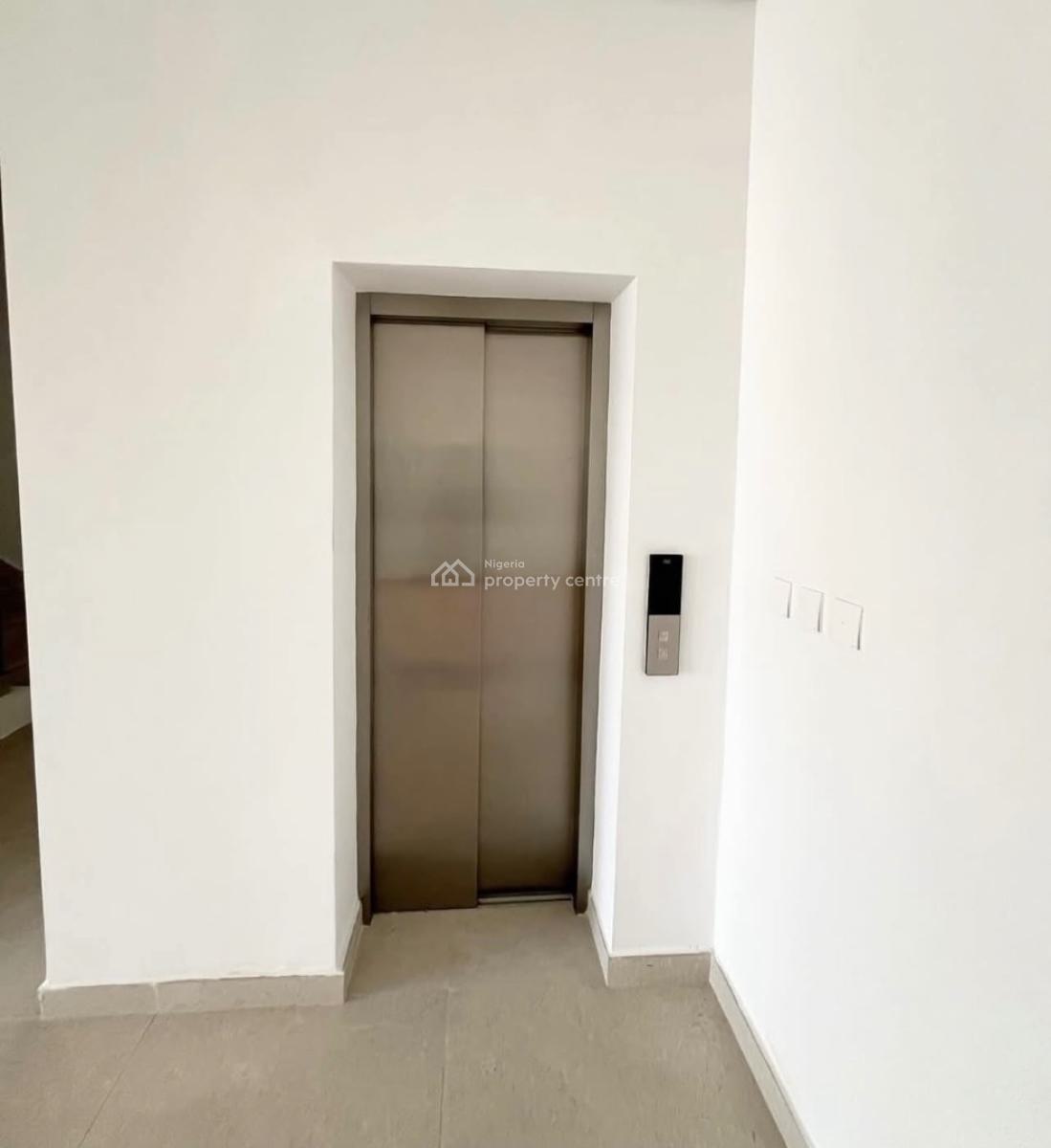 Magnificent 5 Bedroom Terrace Duplex, Banana Island, Ikoyi, Lagos, Terraced Duplex for Rent