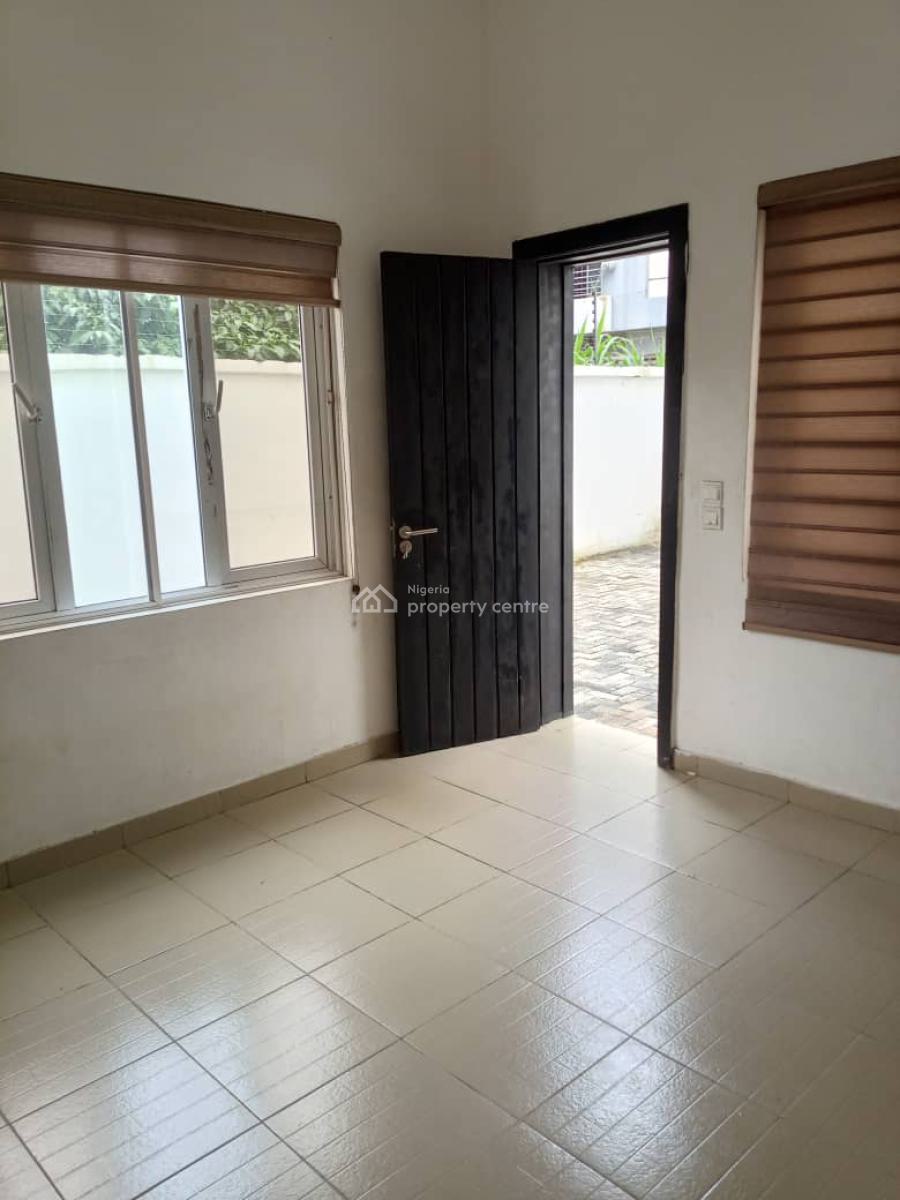 a Room Self Contain, Road 12, Lekki Scheme 2, Ajah, Lagos, Self Contain (single Rooms) for Rent