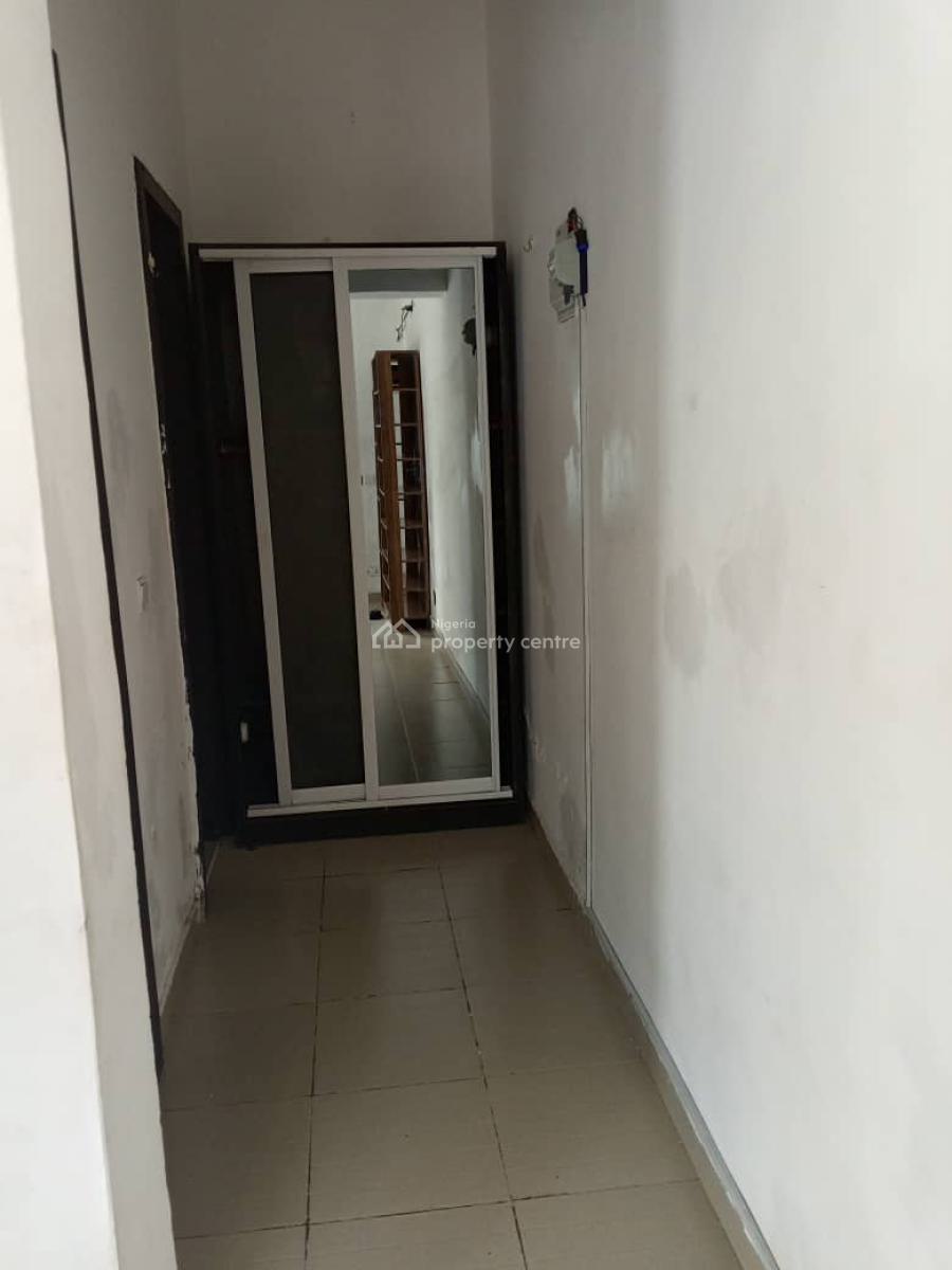 a Room Self Contain, Road 12, Lekki Scheme 2, Ajah, Lagos, Self Contain (single Rooms) for Rent