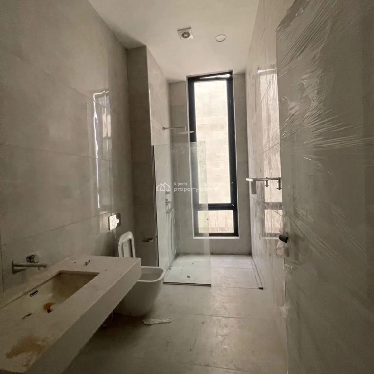 Exquisite Built 2 Bedroom Apartment, Victoria Island (vi), Lagos, Flat / Apartment for Sale