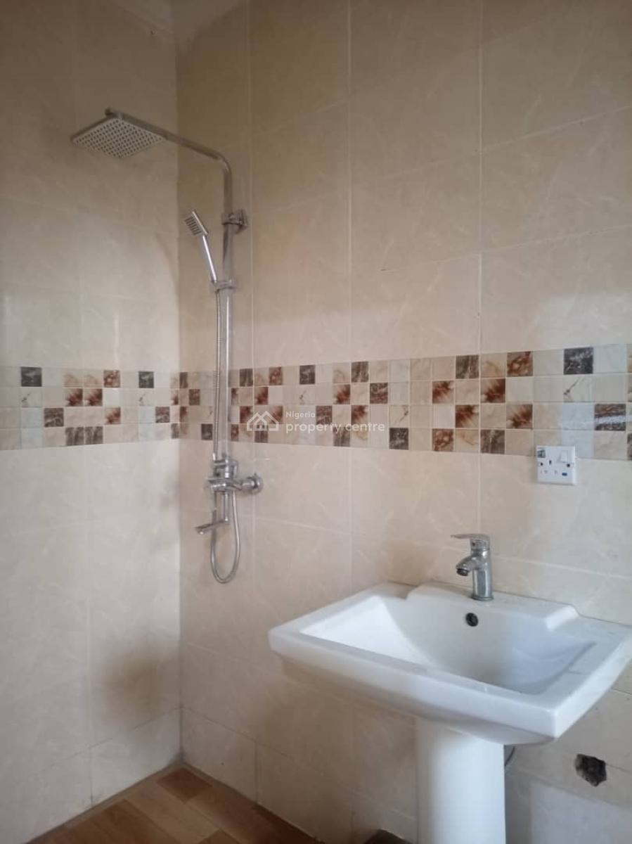 Fully Serviced 3 Bedroom Flat + Bq with Lift on The 6th Floor, Ikate Elegushi, Lekki, Lagos, Flat / Apartment for Rent