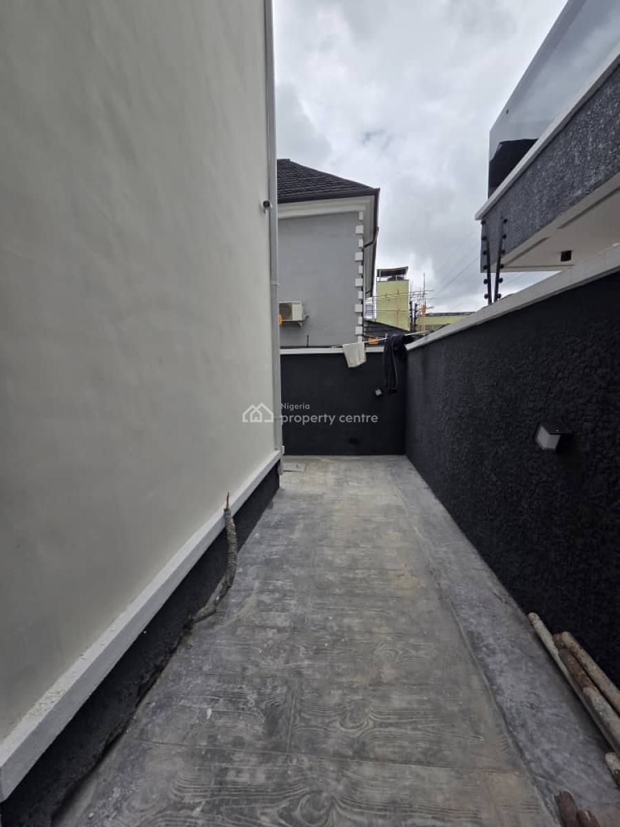 Massive 5 Bedroom Fully Detached Duplex with Bq, Adeniyi Jones, Ikeja, Lagos, Detached Duplex for Sale