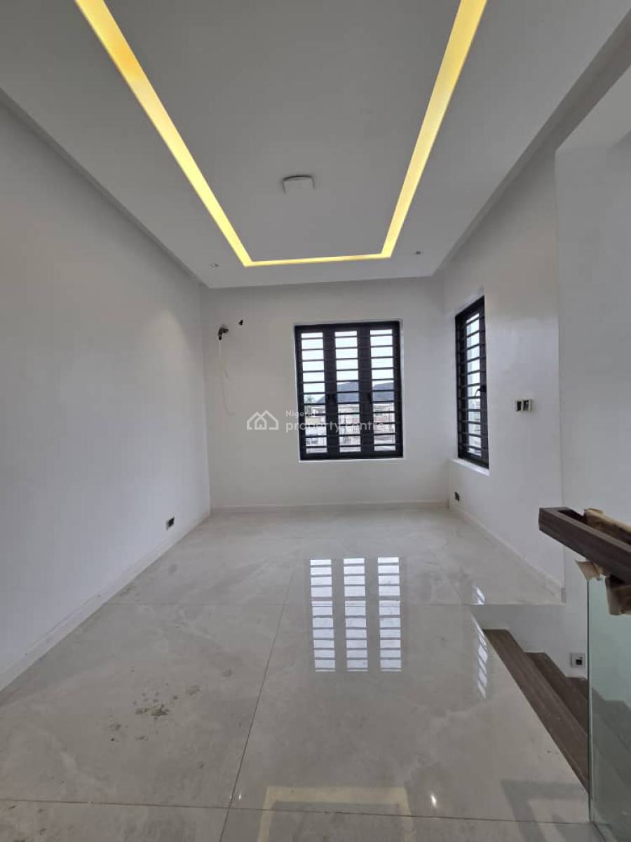 Massive 5 Bedroom Fully Detached Duplex with Bq, Adeniyi Jones, Ikeja, Lagos, Detached Duplex for Sale