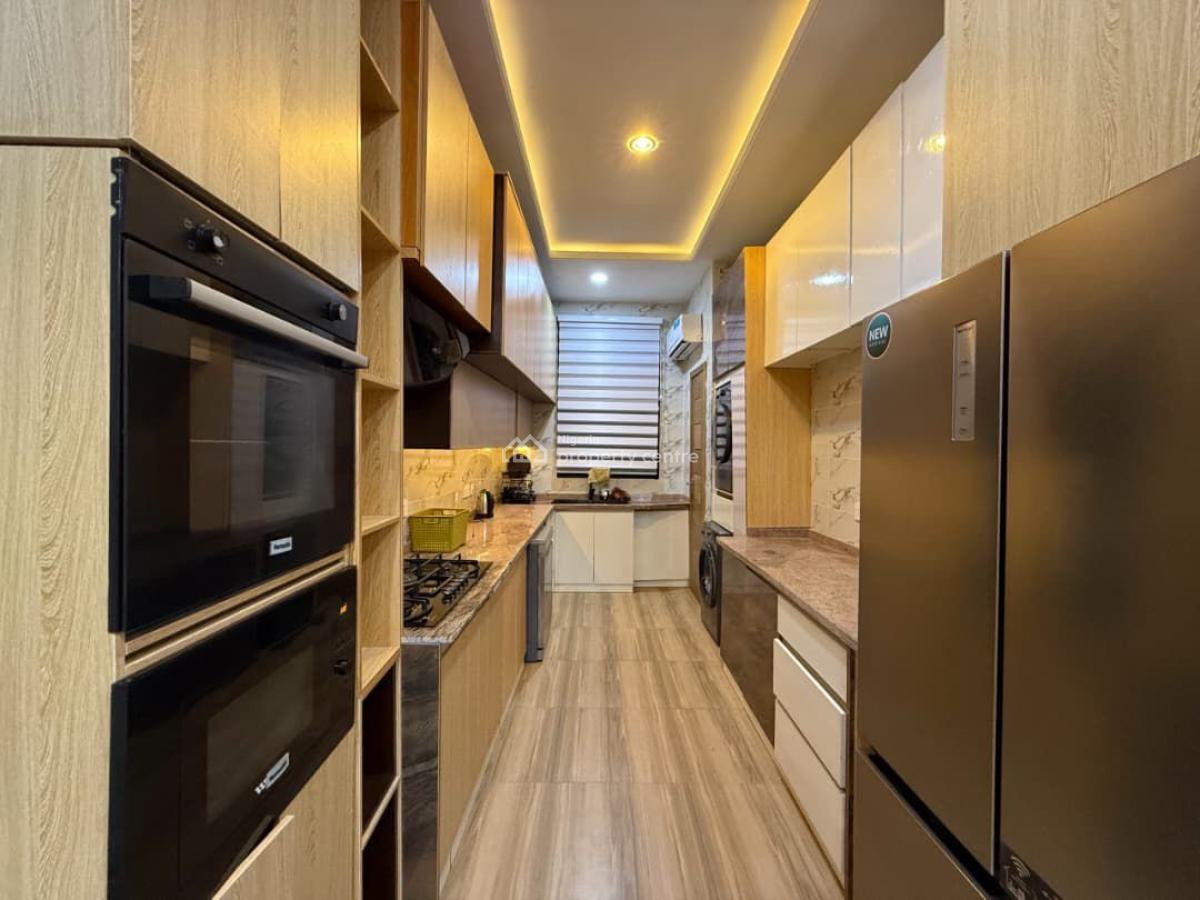 Spacious 2 Bedroom Luxury Apartment with Excellent Features, Spacious 2 Bedroom Luxury Apartment with Excellent Features, Lekki, Lagos, Flat / Apartment Short Let