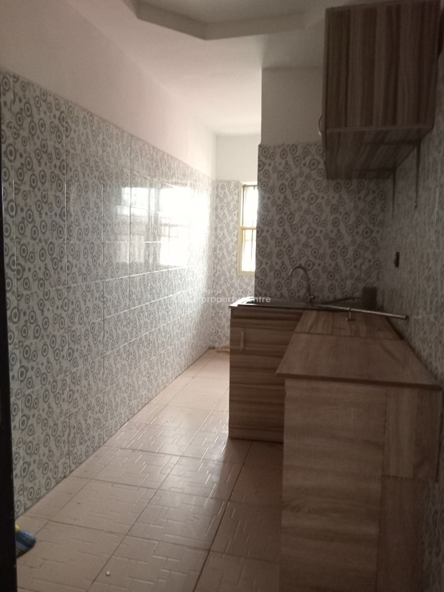 2 Bedroom Flat Upstairs, Sangotedo, Ajah, Lagos, Flat / Apartment for Rent