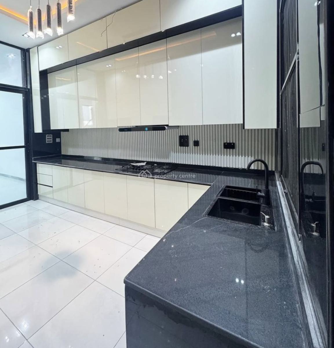 4 Bedroom Semi Detached Duplex Self Gate and Compound, Ikate, Lekki, Lagos, Semi-detached Duplex for Sale