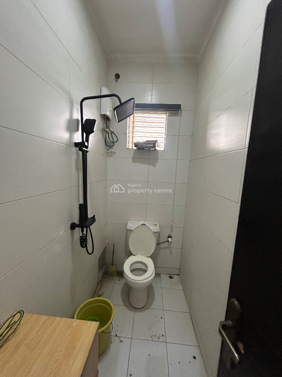Well Maintained and Spacious One Bedroom Apartment, Osapa, Lekki, Lagos, Mini Flat (room and Parlour) for Rent
